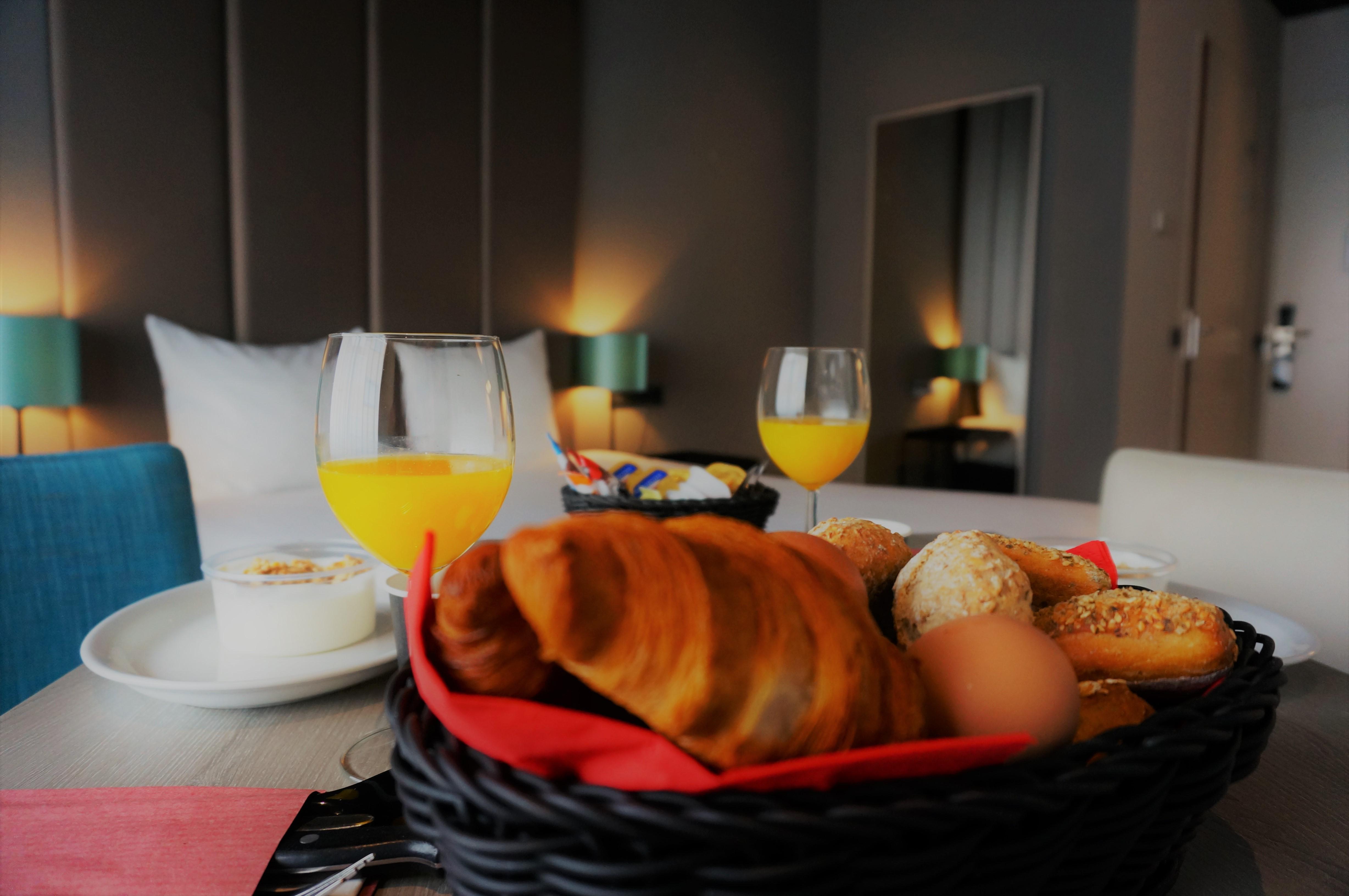 Design Hotel Glow Eindhoven Bagian luar foto