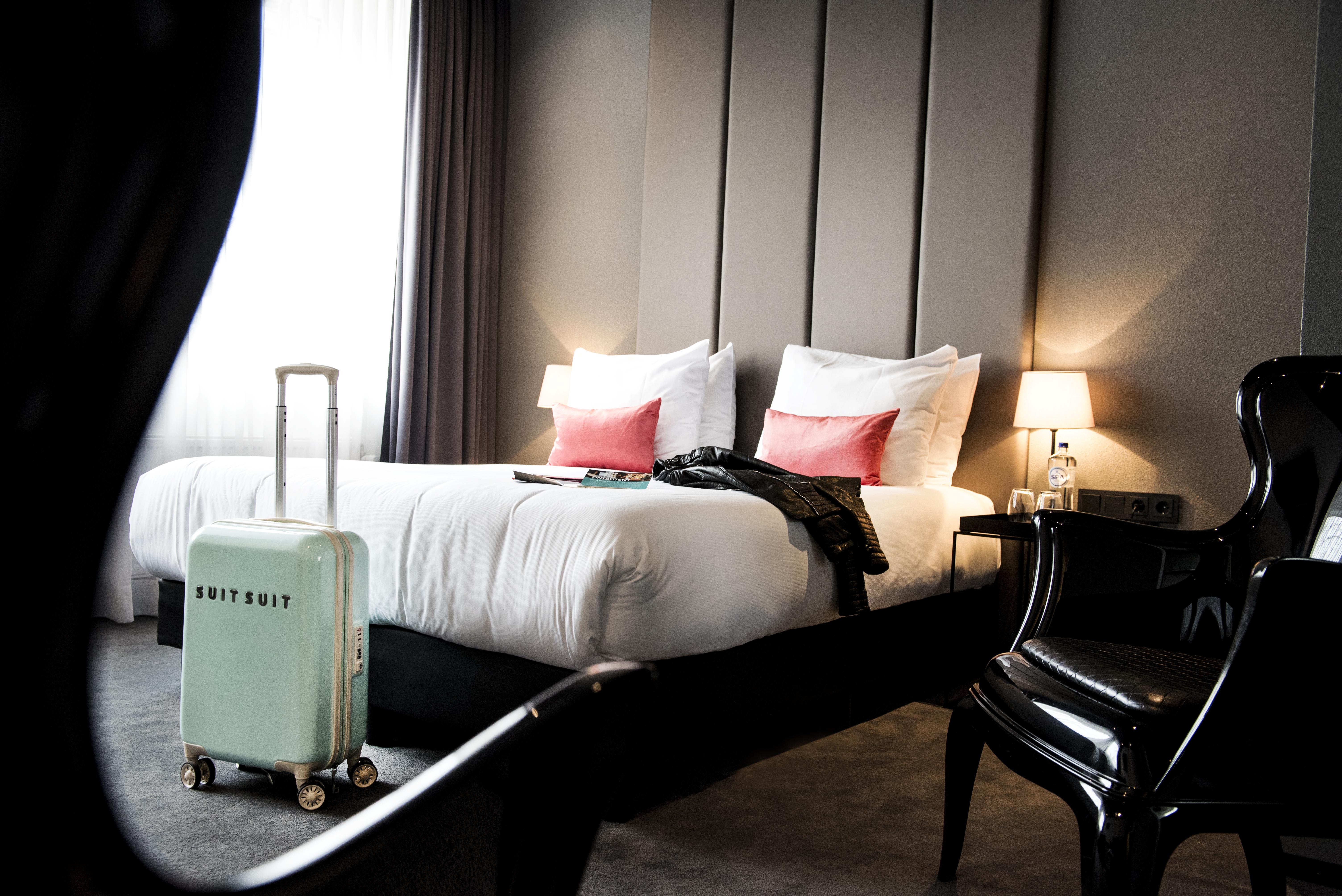 Design Hotel Glow Eindhoven Bagian luar foto