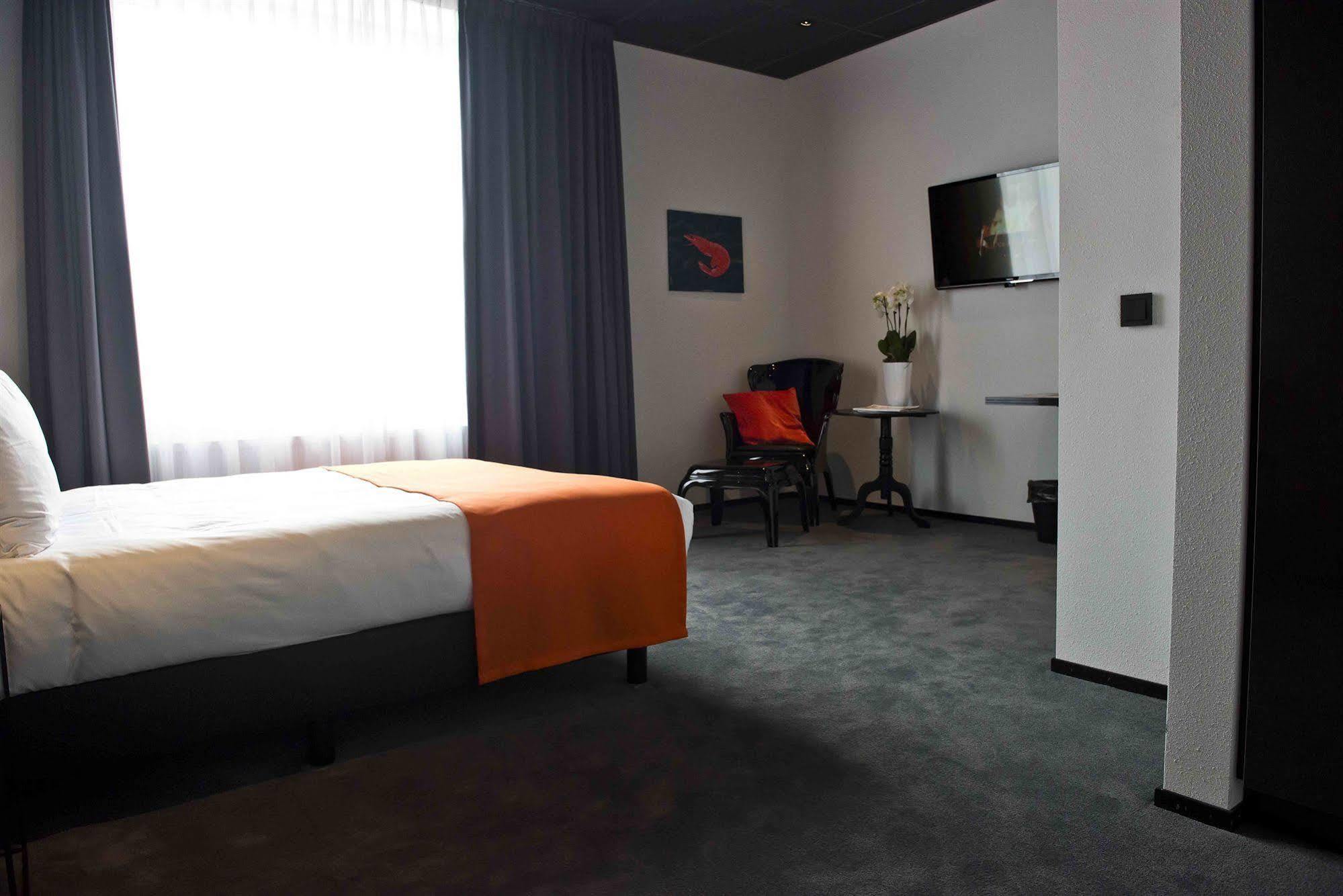 Design Hotel Glow Eindhoven Bagian luar foto